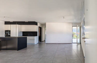 Stupendo Appartamento 3.5 locali centro Giubiasco Alto standing