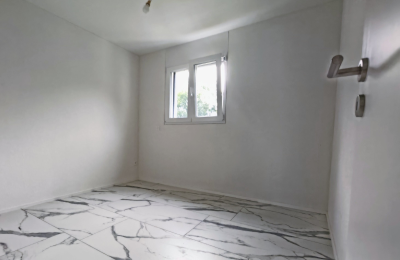 Nuovo e luminoso Appartamento 3.5 con grande giardino privato a Gorduno zona nuova