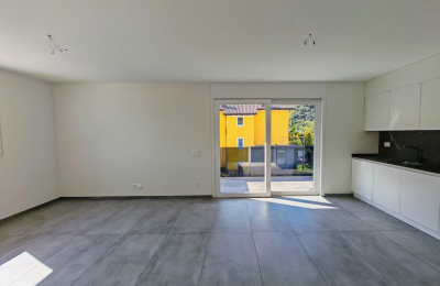 Affittasi splendido 3.5 locali di recente costruzione con finiture di pregio, lavanderia privata e terrazza con vista aperta